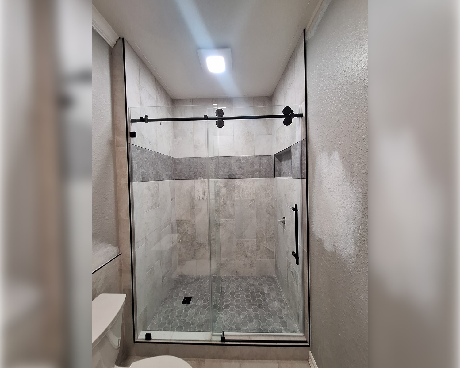 b4bf9d69-3df8-4826-a793-4e83b89ecde1